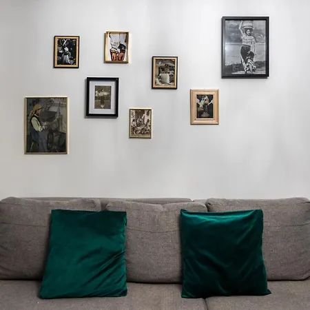 Splendid Historical Smarald 2 Bedroom Old Town * Βουκουρέστι