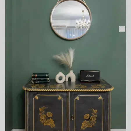 Splendid Historical Smarald 2 Bedroom Old Town Апартаменты Бухарест