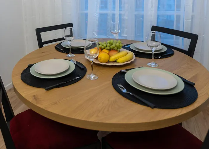 Splendid Historical Smarald 2 Bedroom Old Town *