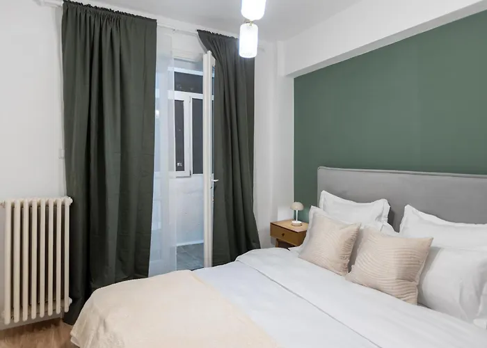 아파트 Splendid Historical Smarald 2 Bedroom Old Town *