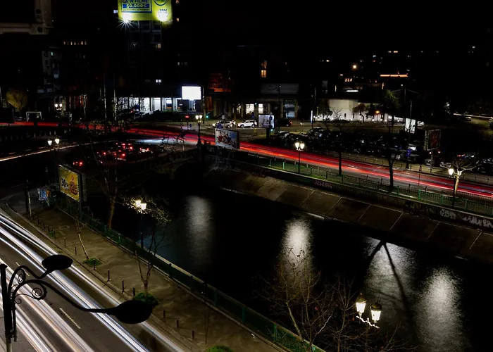 Splendid Historical Smarald 2 Bedroom Old Town 아파트 부쿠레슈티